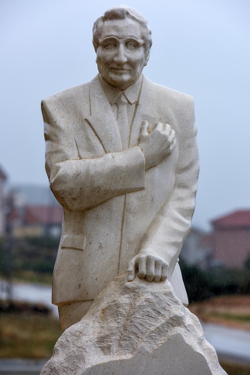 Biramo najružniji Tuđmanov spomenik u zemlji 448dfc3d-d4e8-42d7-b4f4-87ba40a9f930